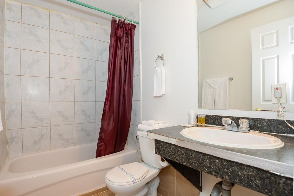Ottawa Inn Hotel Εξωτερικό φωτογραφία
