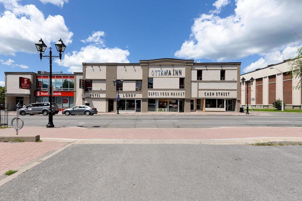 Ottawa Inn Hotel Εξωτερικό φωτογραφία